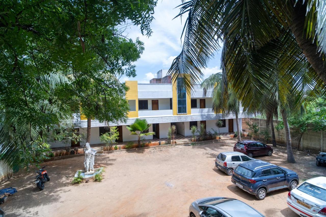 Dwaraka Residency Hotel Mahabalipuram Exterior photo