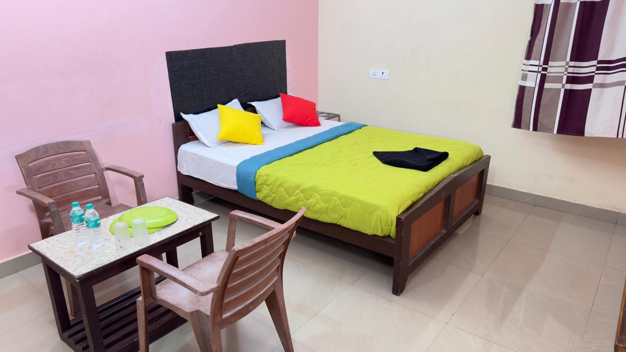 Dwaraka Residency Hotel Mahabalipuram Exterior photo